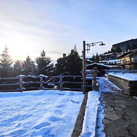 Вілла Hostdomus - Imperial Chalet Сестрієре Екстер'єр фото